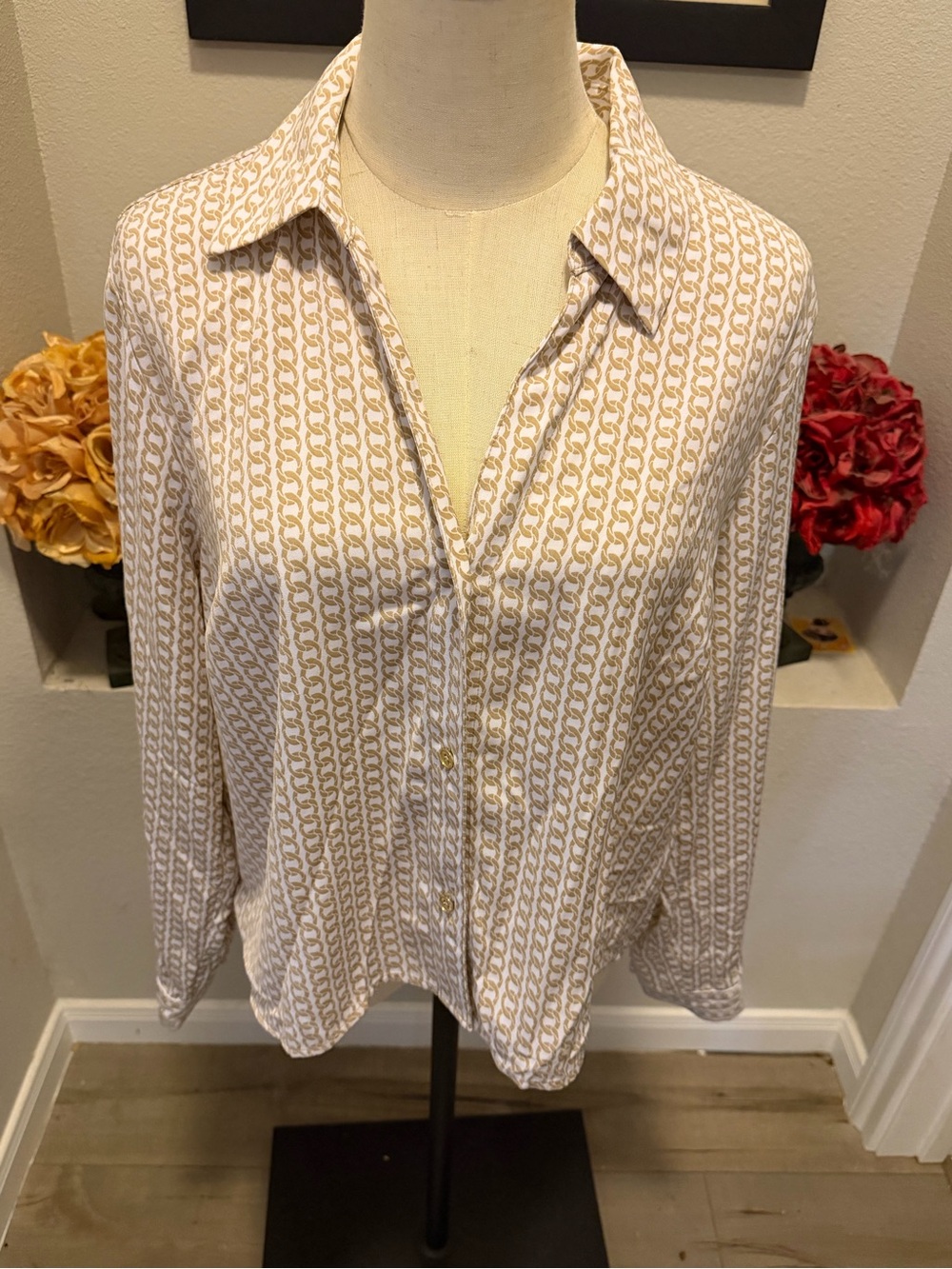 Michael Kors Cream and Tan Chain-Print Button-Down Shirt